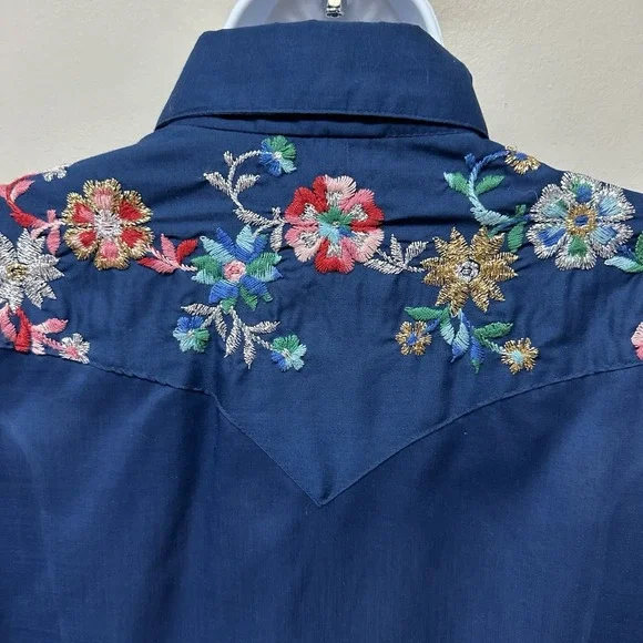 Vintage TruWest Rockmount Ranch Wear Embroidered Snap Women's Shirt Fit L/XL - Picture 7 of 11
